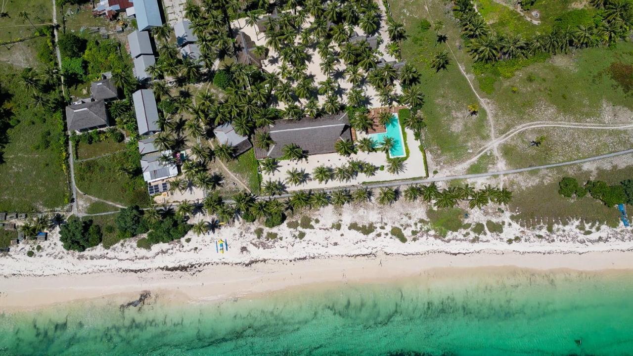81 Palms Resort Нембрала Экстерьер фото