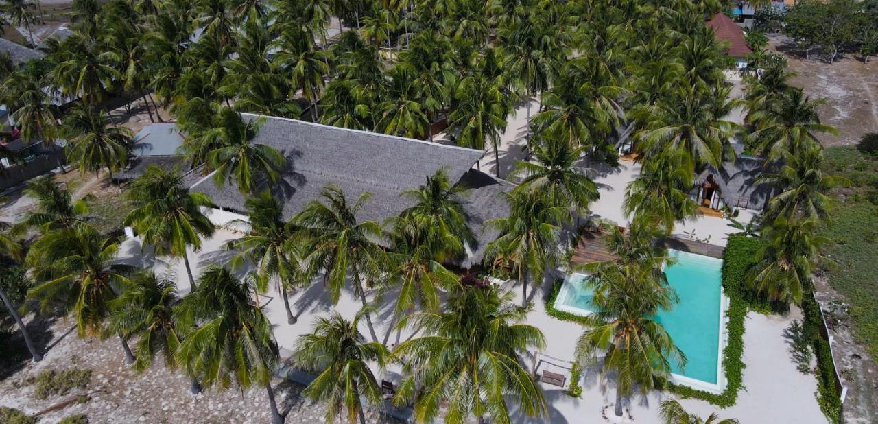 81 Palms Resort Нембрала Экстерьер фото
