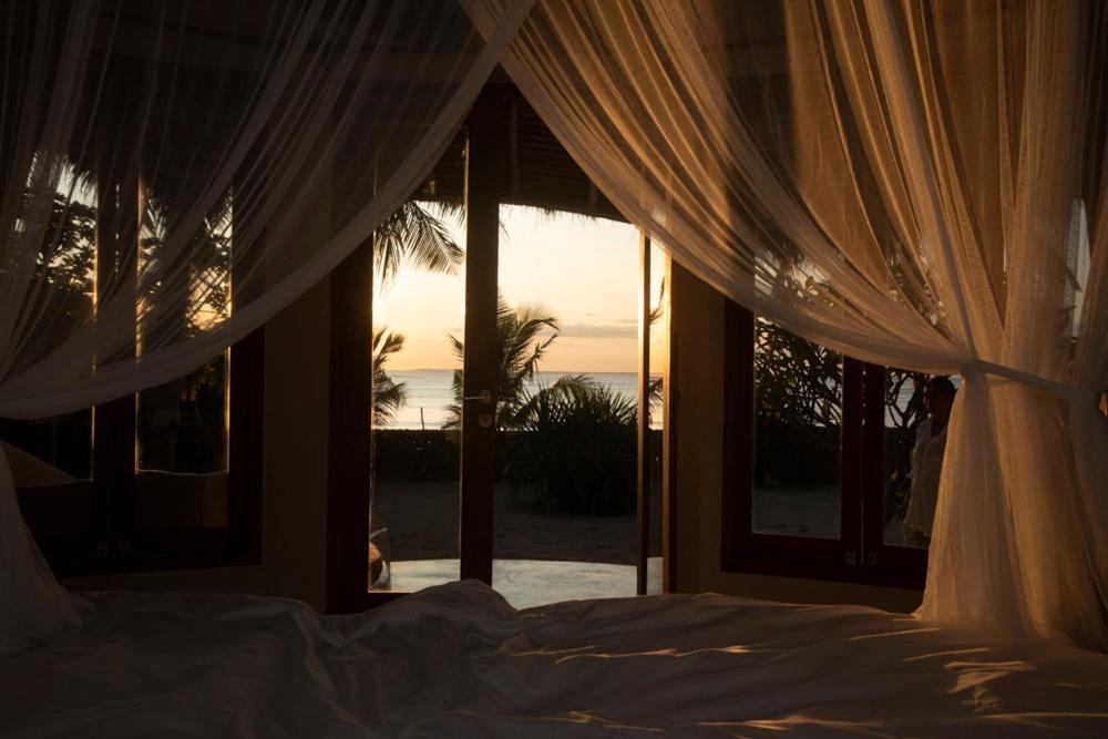 81 Palms Resort Нембрала Номер фото
