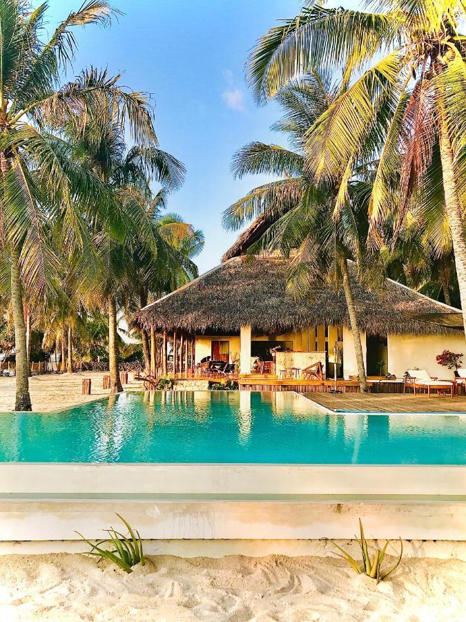 81 Palms Resort Нембрала Экстерьер фото