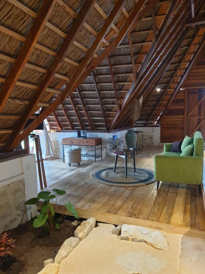 81 Palms Resort Нембрала Экстерьер фото